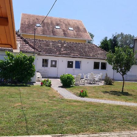 Villa Vanilia Keszthely Esterno foto